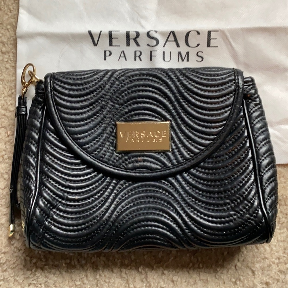 Versace Parfums - image 1